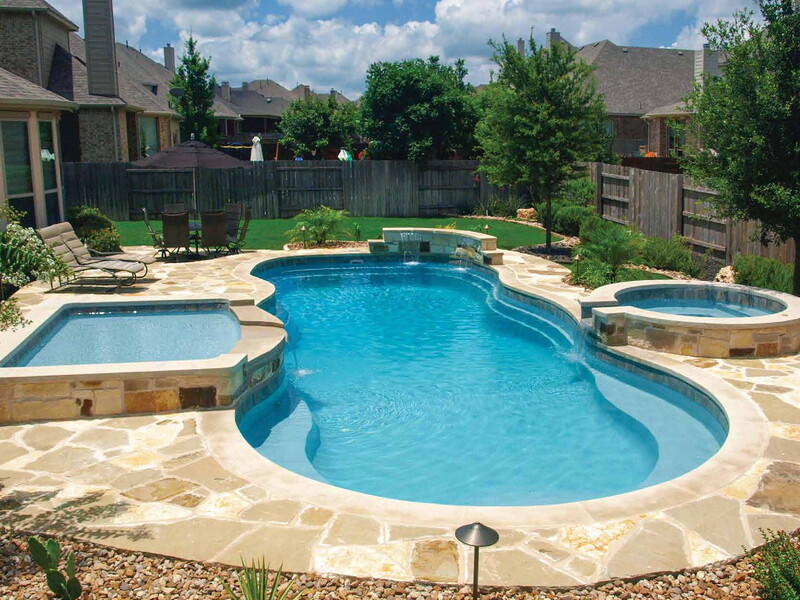 The Caribbean™ fiberglass pool