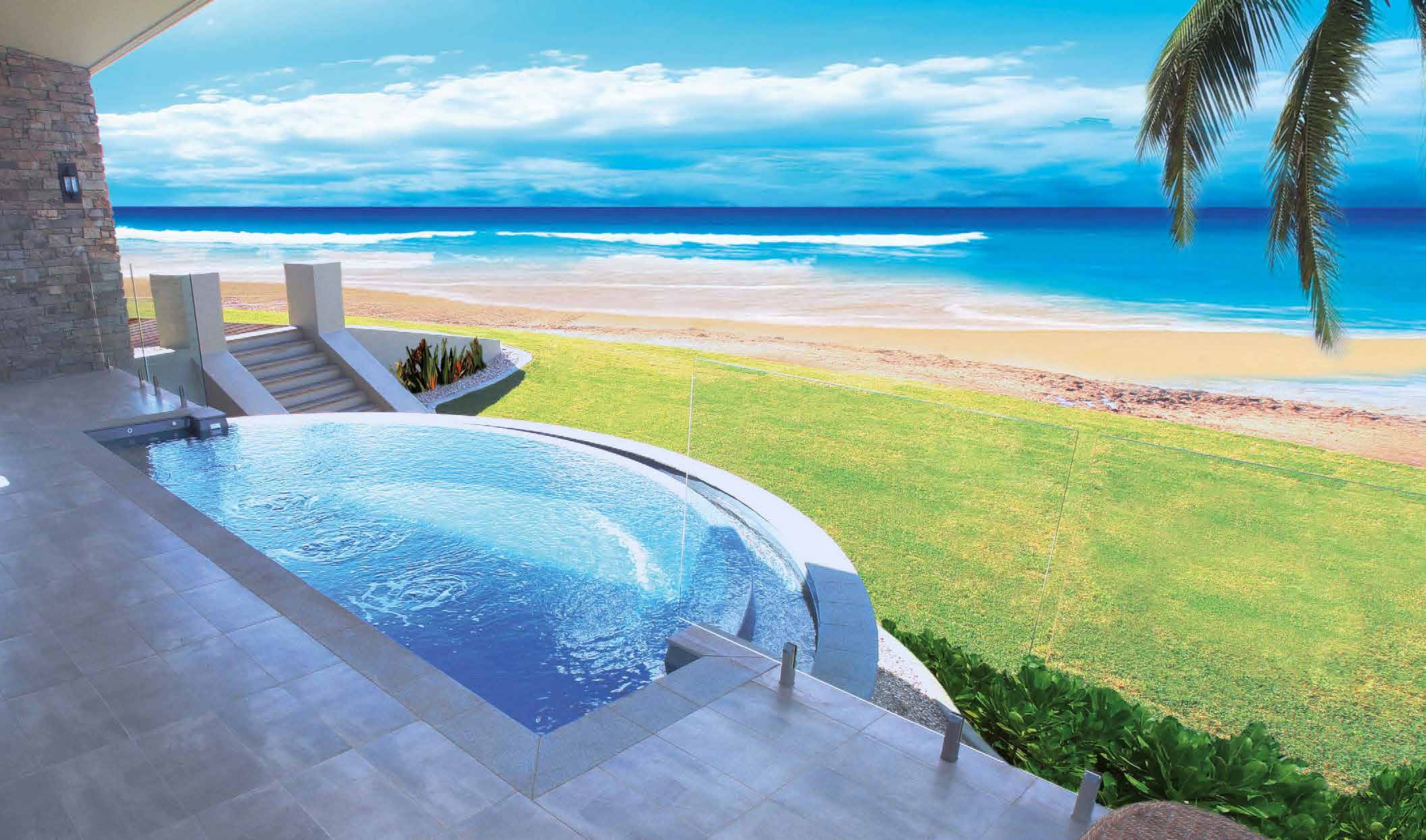 The Horizon™ fiberglass pool